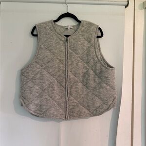 Madewell Gray Quilted Vest